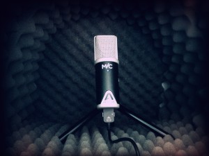 Apogee MiC In Portable Booth