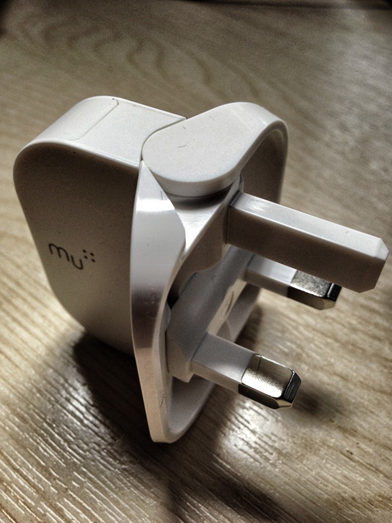 Mu Folding Plug 3